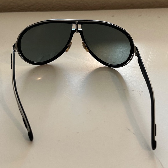 Vintage Gucci Aviator Sunglasses – Early 2000s with Original Case - Picture 11 of 11